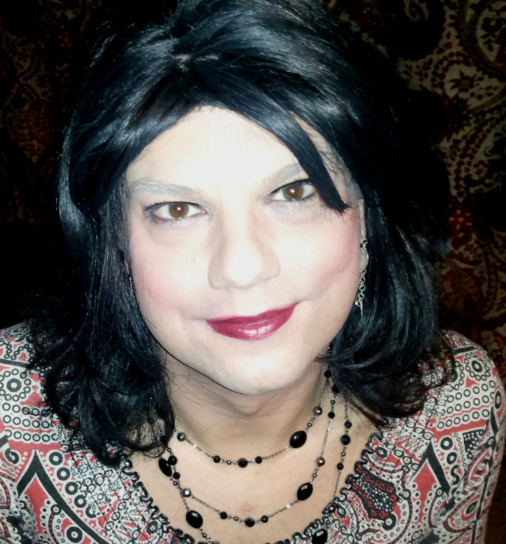 A Beginner's Guide to Crossdressing - Hannah McKnight